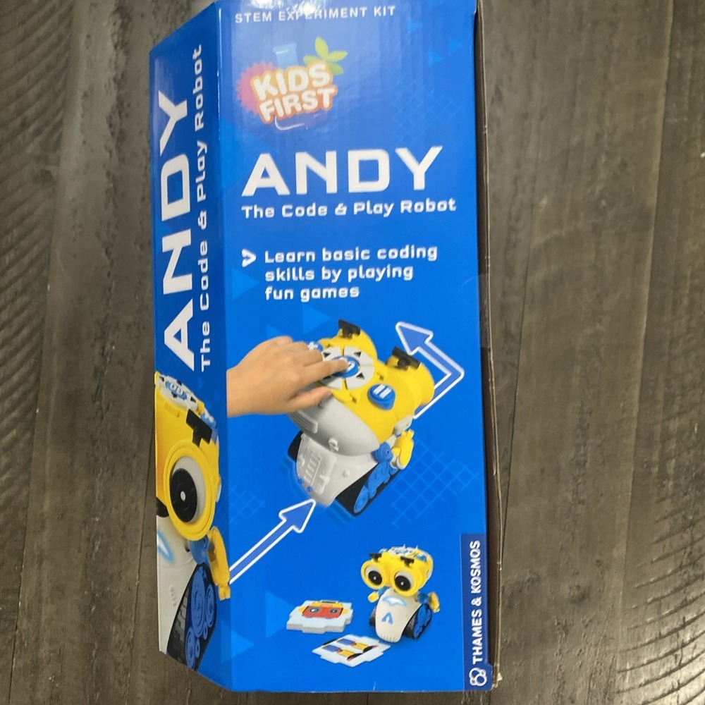 Thames & Kosmos Andy: The Code & Play Robot   Screen-Free Coding & Robotics Kit - Picture 2 of 6